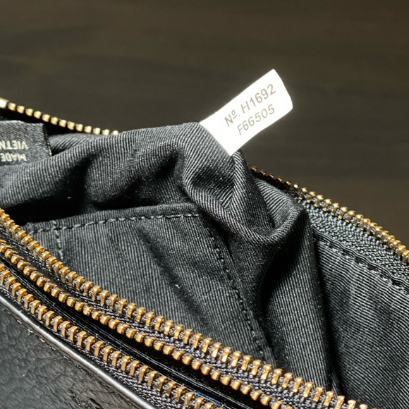 Coach Pebble Leather Double Corner Zip Wristlet Black F66505 - Picture 7 of 8